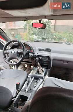 Грузовой фургон Nissan Vanette 2001 в 