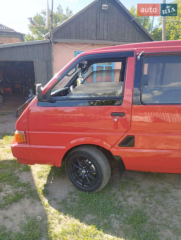 Минивэн Nissan Vanette 1988 в Полтаве фото 7 Минивэн Nissan Vanette 1988 в Полтаве
