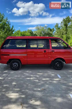 Минивэн Nissan Vanette 1988 в Полтаве