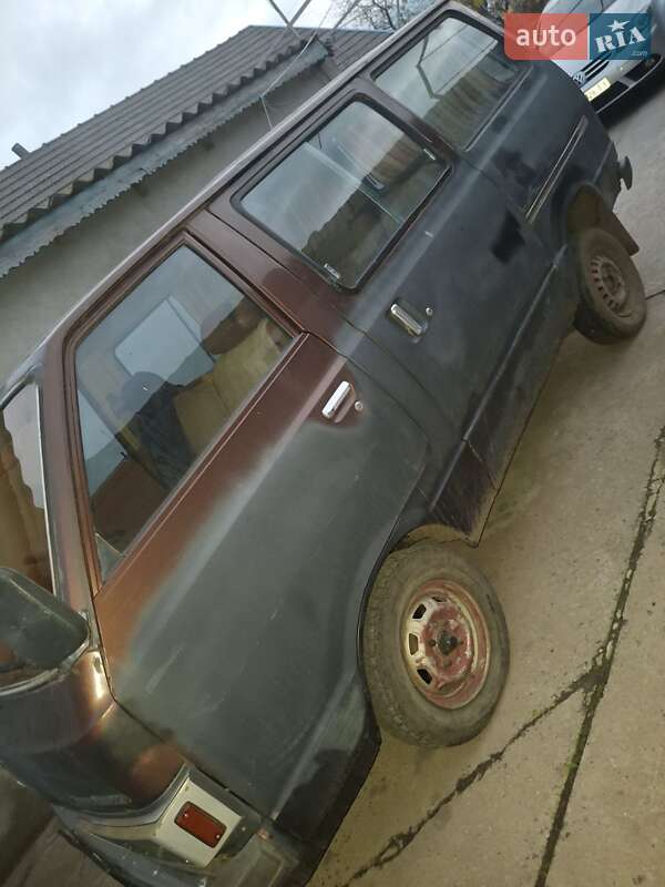 Минивэн Nissan Vanette 1981 в Татарбунарах фото 2 Минивэн Nissan Vanette 1981 в Татарбунарах