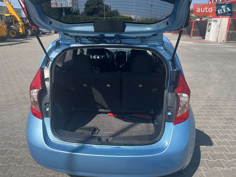 Хетчбек Nissan Versa Note 2014 в Луцьку