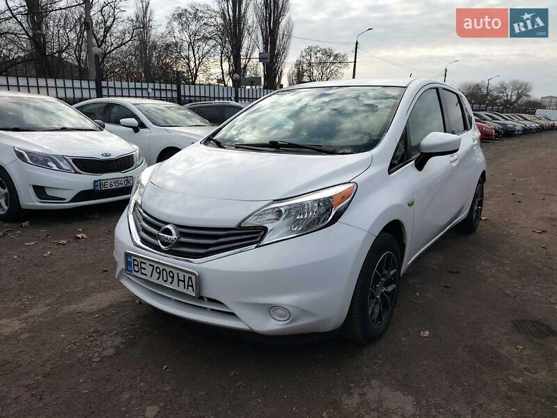 Хэтчбек Nissan Versa Note 2016 в Николаеве