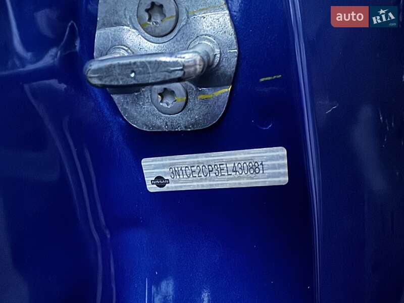 Хэтчбек Nissan Versa Note 2014 в Одессе