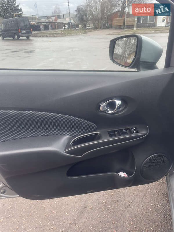 Хетчбек Nissan Versa Note 2014 в Ніжині