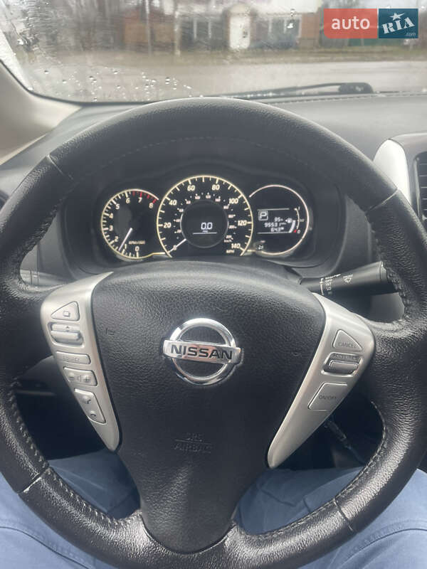 Хетчбек Nissan Versa Note 2014 в Ніжині