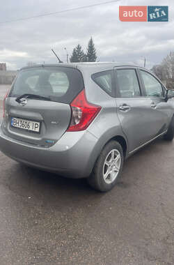 Хетчбек Nissan Versa Note 2014 в Ніжині