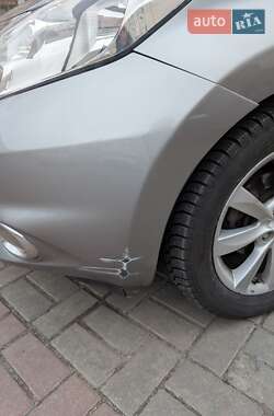 Хетчбек Nissan Versa Note 2014 в 