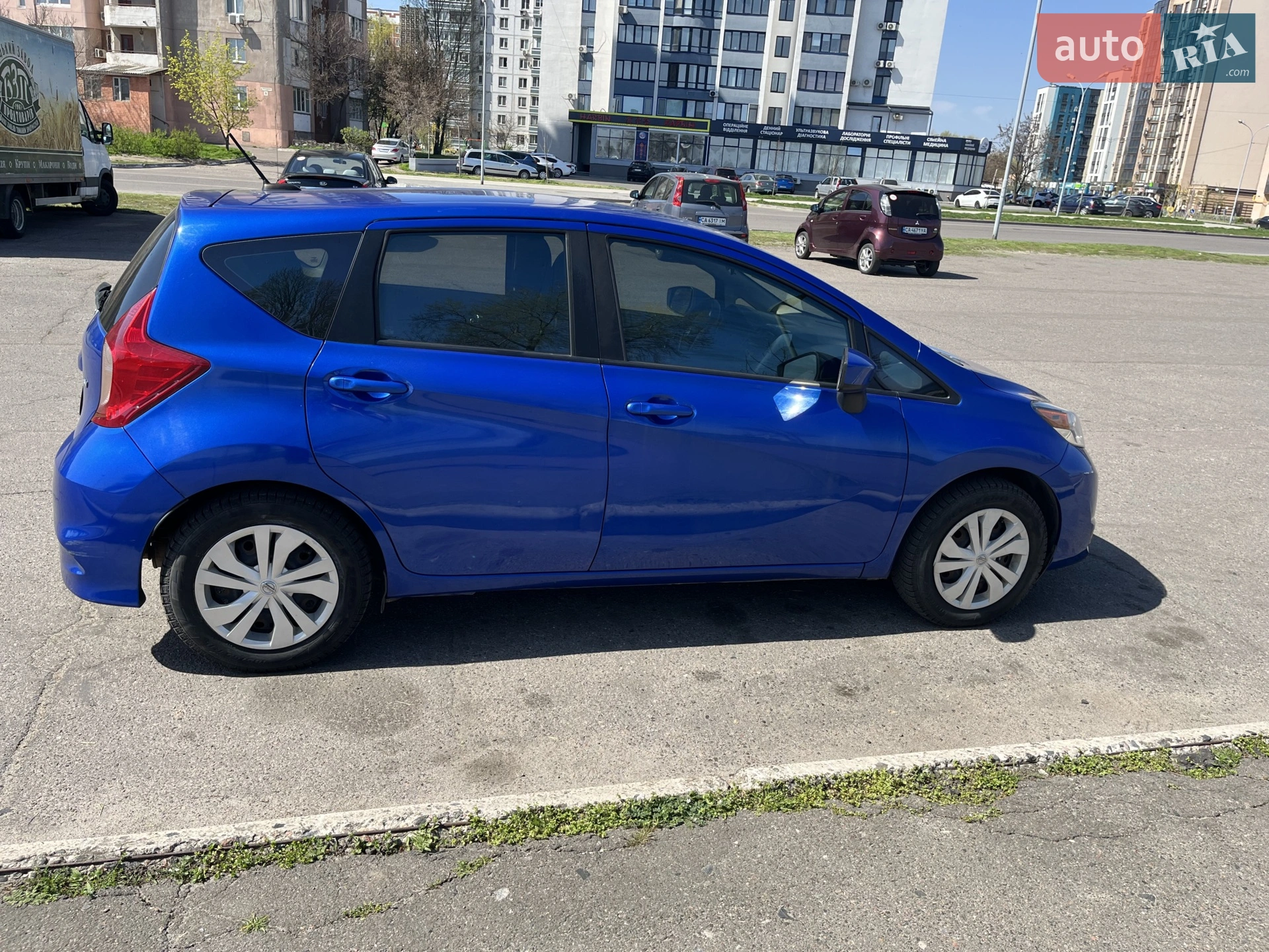 2017 Nissan Versa - мініатюра 4