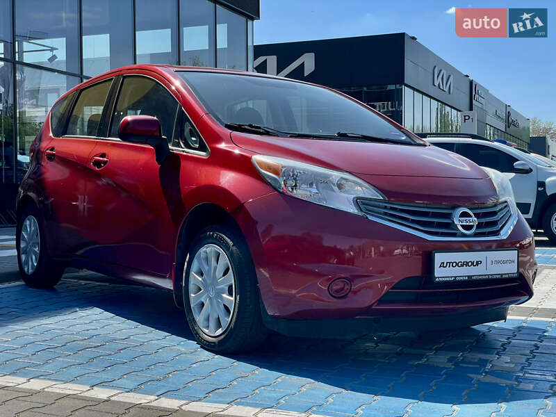 Хэтчбек Nissan Versa Note 2014 в Одессе