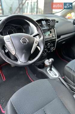 Хэтчбек Nissan Versa Note 2014 в 
