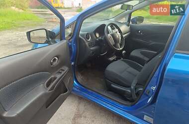 Хэтчбек Nissan Versa Note 2015 в 