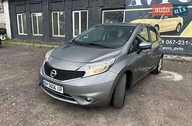 Хэтчбек Nissan Versa Note 2014 в 