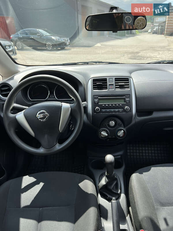 Хэтчбек Nissan Versa Note 2014 в Житомире фото 11 Хэтчбек Nissan Versa Note 2014 в Житомире