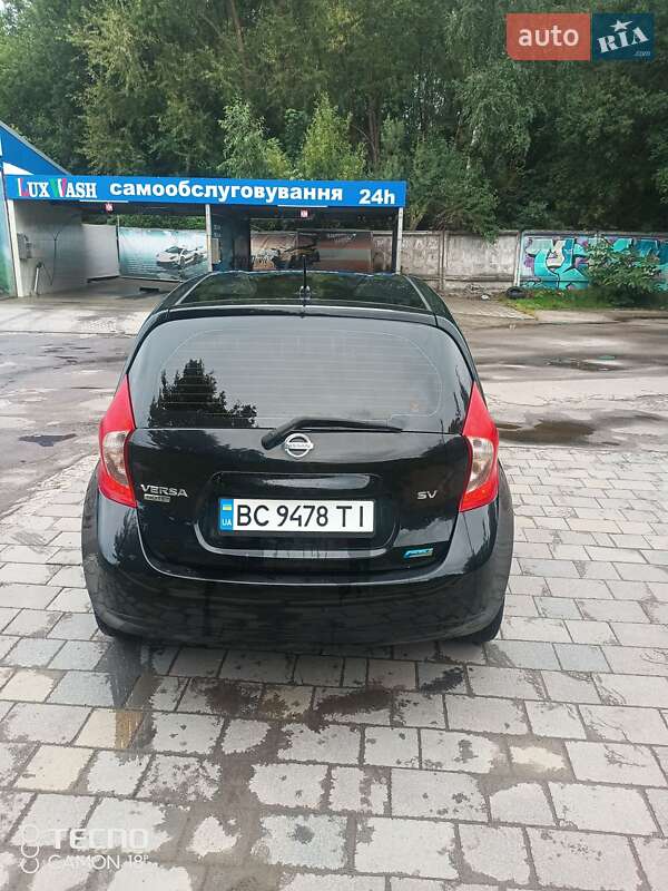 Хетчбек Nissan Versa Note 2015 в Львові