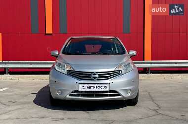 Хэтчбек Nissan Versa Note 2015 в 