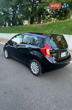 Хэтчбек Nissan Versa Note 2015 в 