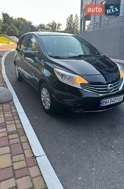Хэтчбек Nissan Versa Note 2015 в 