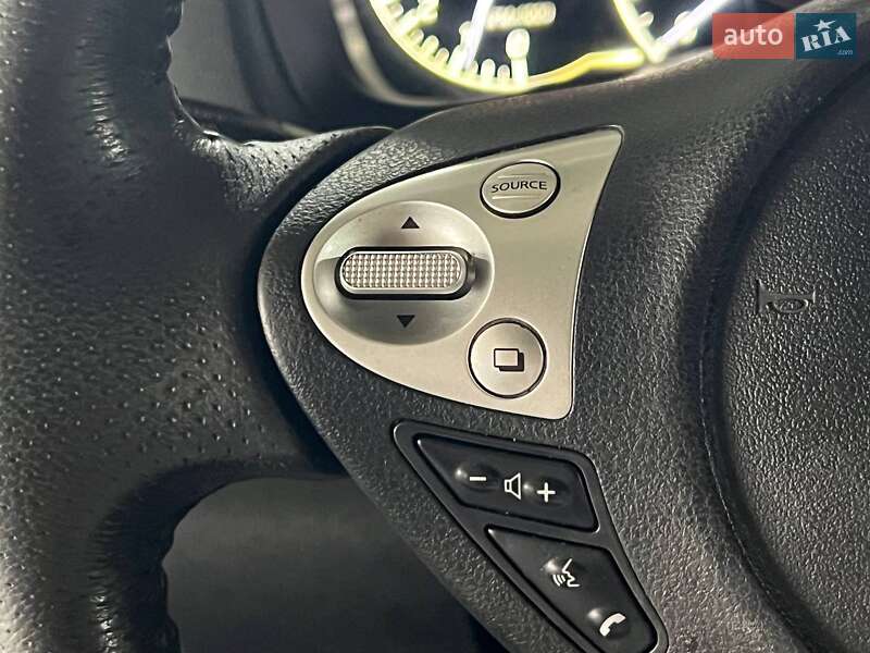 Хэтчбек Nissan Versa Note 2014 в Одессе