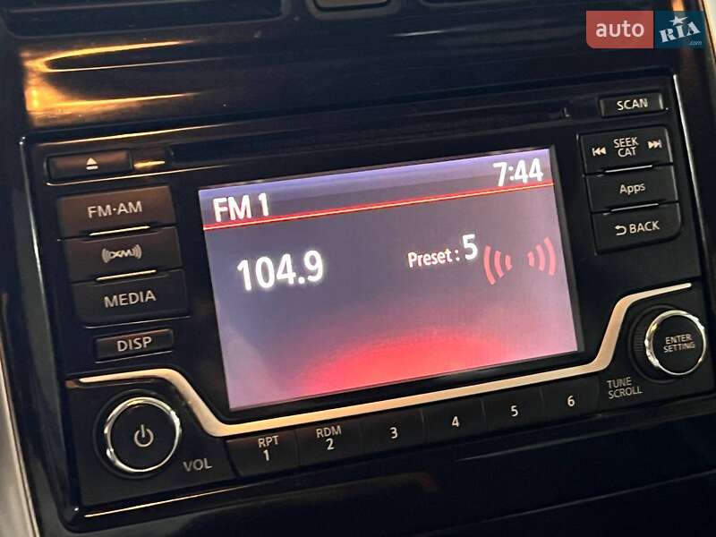 Хэтчбек Nissan Versa Note 2014 в Одессе