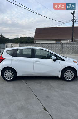 Хэтчбек Nissan Versa Note 2016 в 