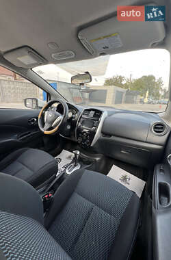 Хэтчбек Nissan Versa Note 2016 в 