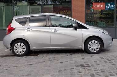 Хэтчбек Nissan Versa Note 2015 в 