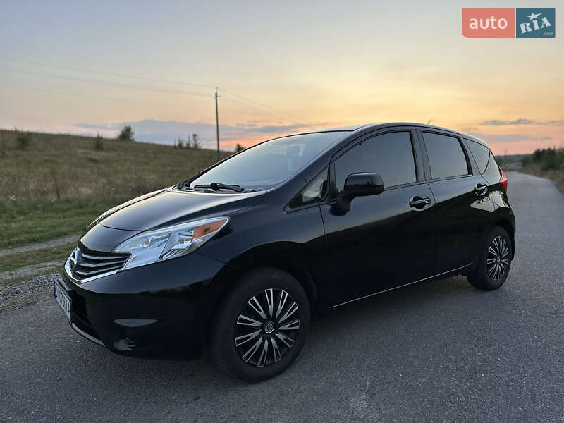 Хэтчбек Nissan Versa Note 2013 в Виннице