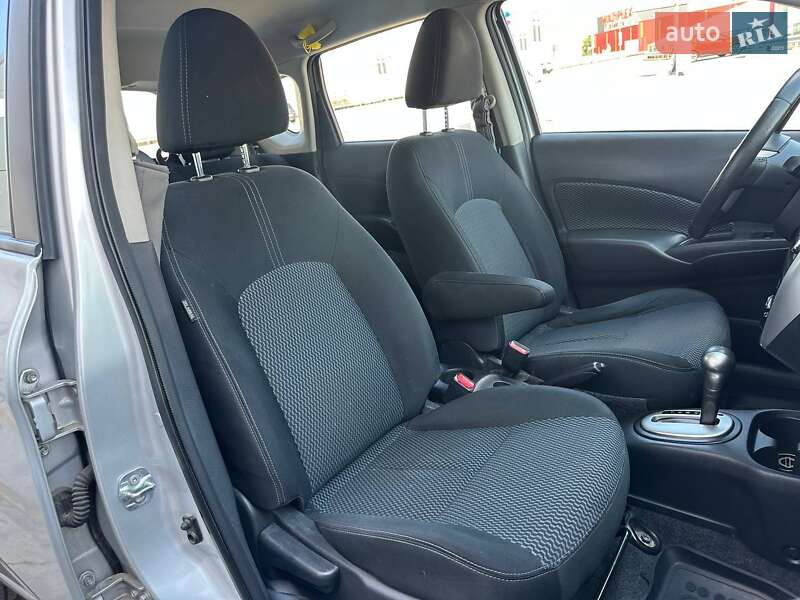 Хэтчбек Nissan Versa Note 2015 в Киеве