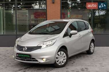 Хетчбек Nissan Versa Note 2015 в 