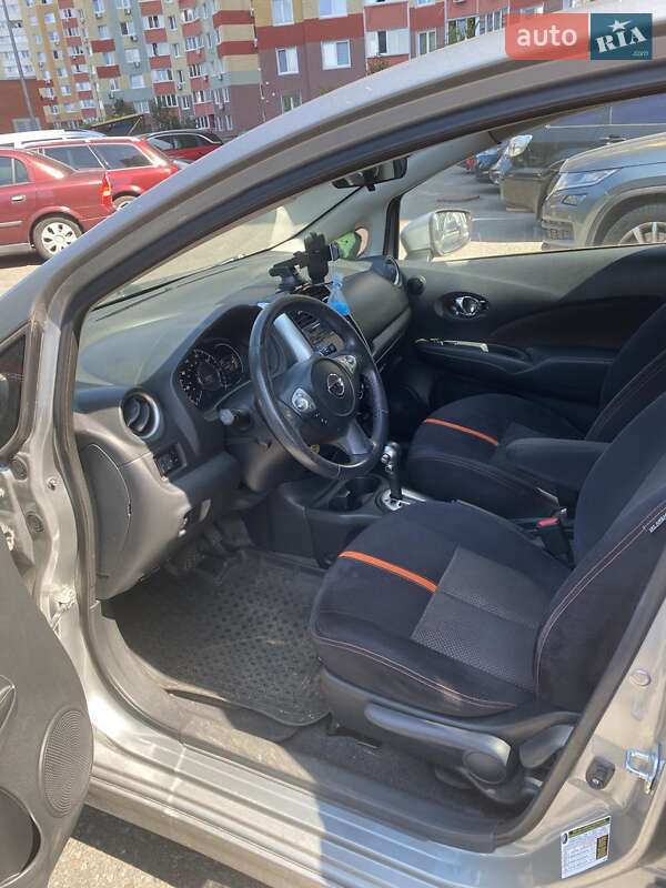 Хэтчбек Nissan Versa Note 2015 в Киеве фото 4 Хэтчбек Nissan Versa Note 2015 в Киеве