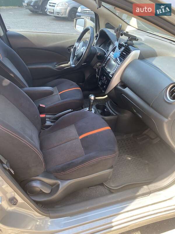 Хэтчбек Nissan Versa Note 2015 в Киеве фото 8 Хэтчбек Nissan Versa Note 2015 в Киеве