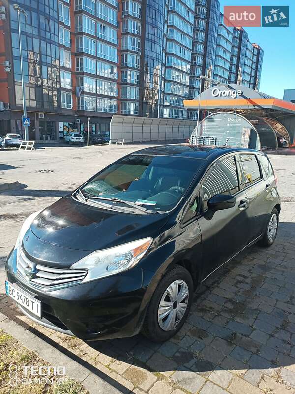 Хетчбек Nissan Versa Note 2015 в Львові