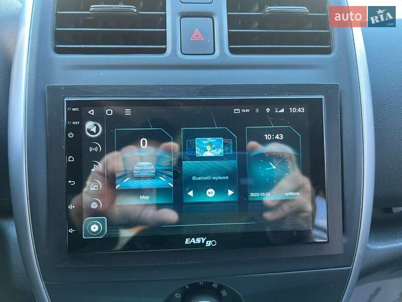 Хэтчбек Nissan Versa Note 2017 в Одессе фото 25 Хэтчбек Nissan Versa Note 2017 в Одессе