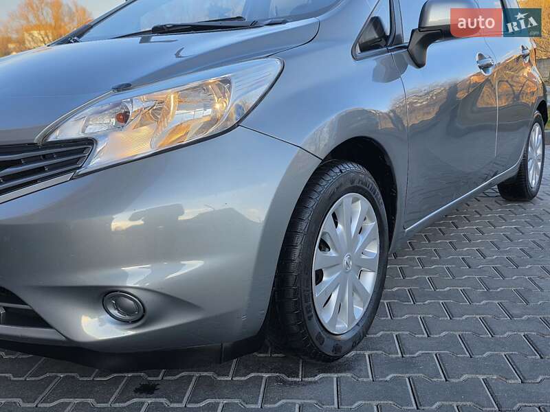 Хэтчбек Nissan Versa Note 2014 в Хмельницком