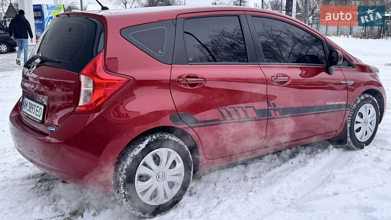 Хэтчбек Nissan Versa Note 2014 в Житомире фото 10 Хэтчбек Nissan Versa Note 2014 в Житомире