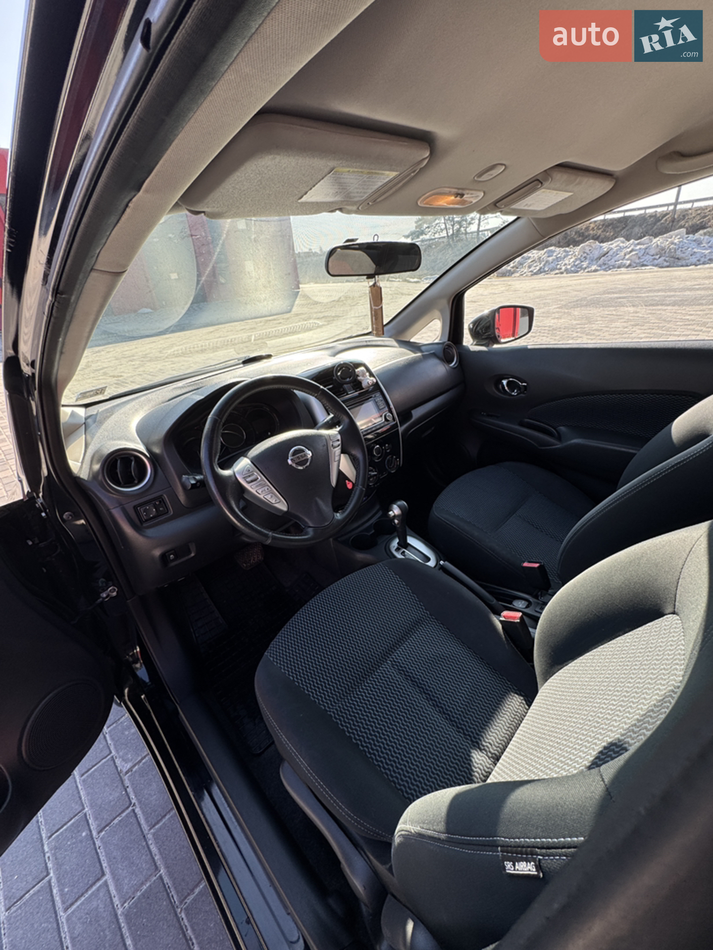 2015 Nissan Versa - мініатюра 16