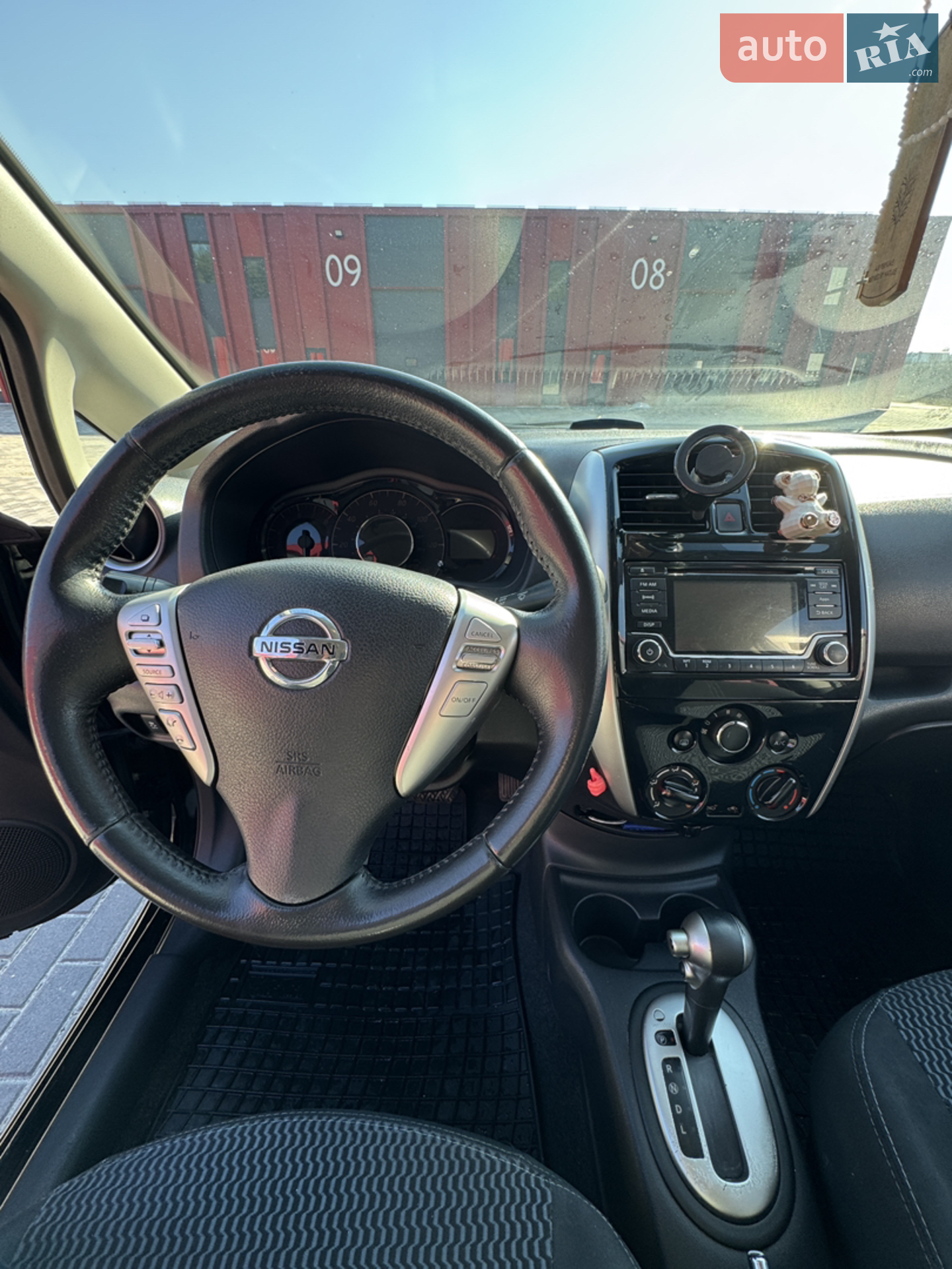 2015 Nissan Versa - мініатюра 17