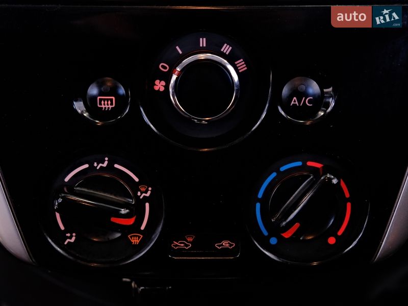 Хетчбек Nissan Versa Note 2017 в Одесі