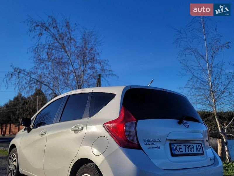 Хетчбек Nissan Versa Note 2016 в Новомосковську фото 20 Хетчбек Nissan Versa Note 2016 в Новомосковську