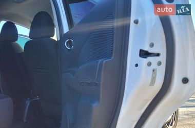 Хетчбек Nissan Versa Note 2016 в Новомосковську