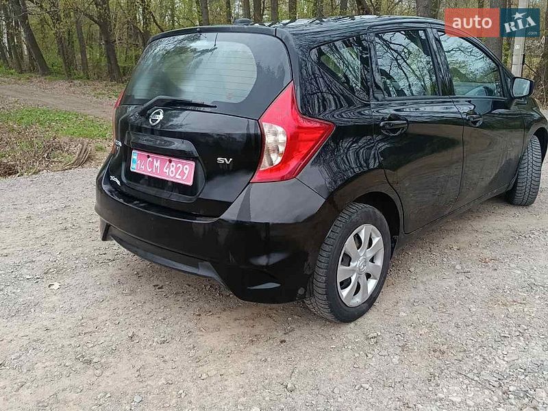 Хэтчбек Nissan Versa Note 2017 в Киеве