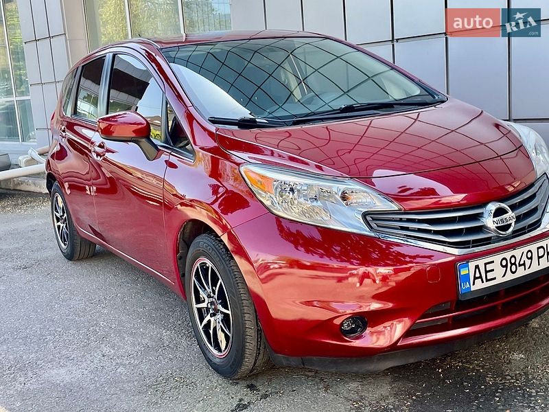 Хэтчбек Nissan Versa Note 2016 в Киеве