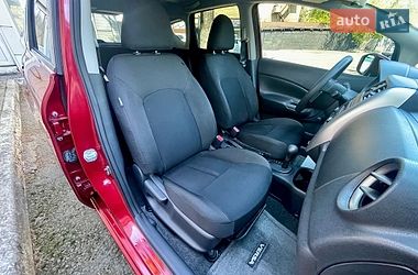 Хэтчбек Nissan Versa Note 2016 в Киеве
