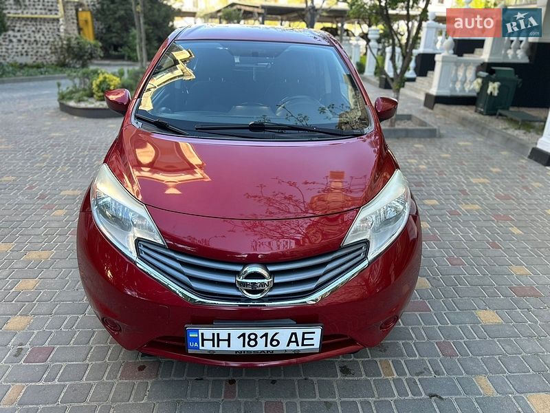 Хетчбек Nissan Versa Note 2015 в Одесі