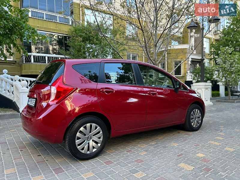 Хетчбек Nissan Versa Note 2015 в Одесі
