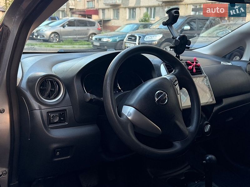 Хетчбек Nissan Versa Note 2014 в Хмельницькому фото 6 Хетчбек Nissan Versa Note 2014 в Хмельницькому