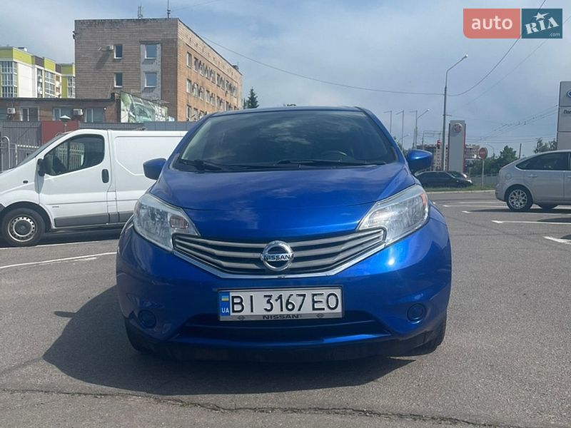 Хетчбек Nissan Versa Note 2014 в Полтаві