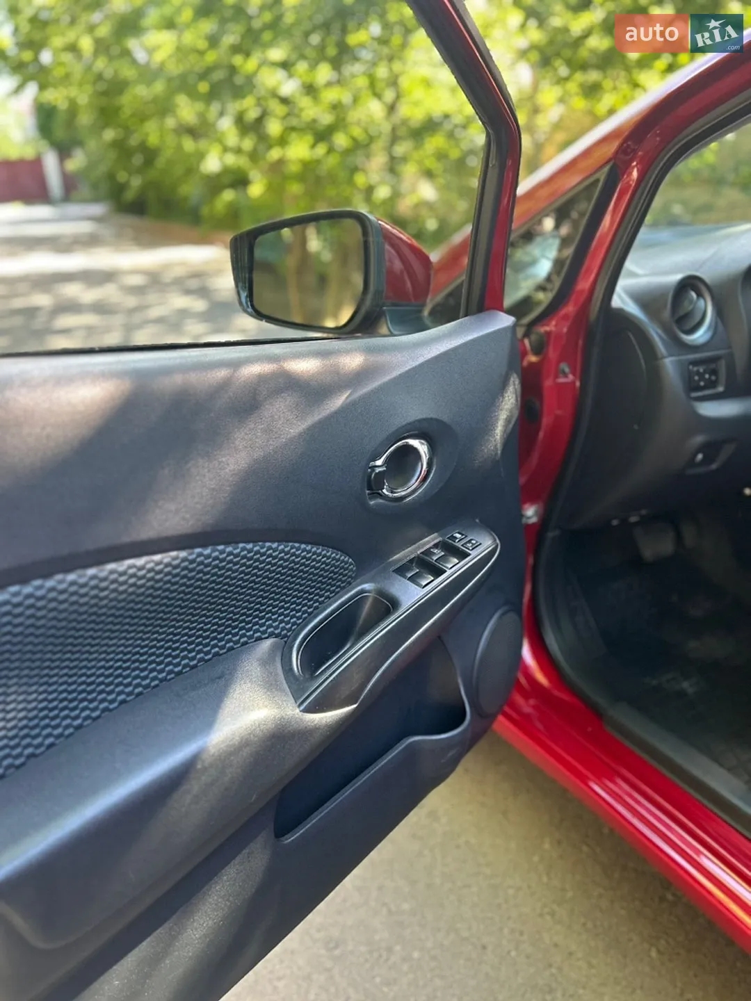 2015 Nissan Versa - мініатюра 22