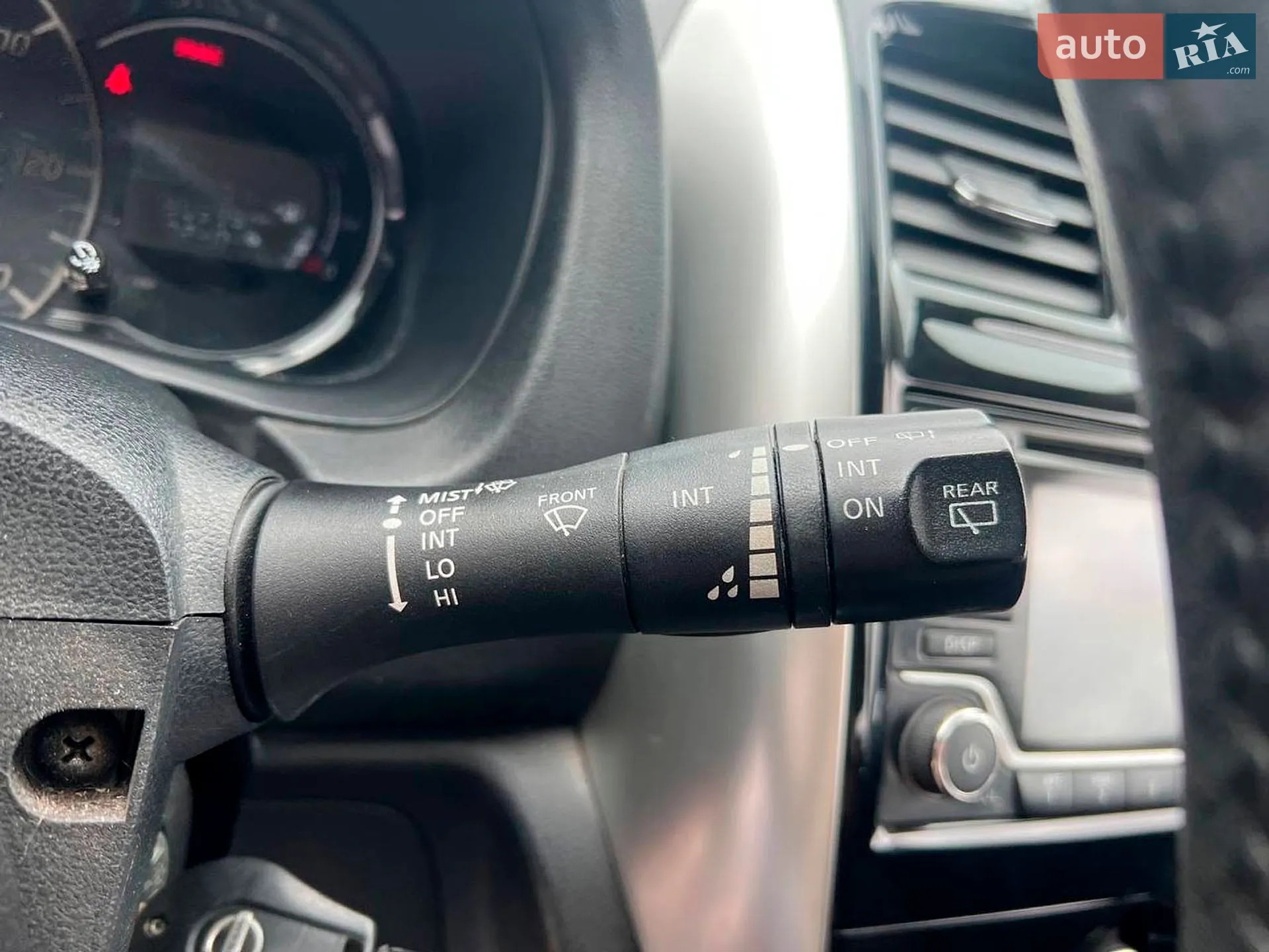 2015 Nissan Versa - мініатюра 26