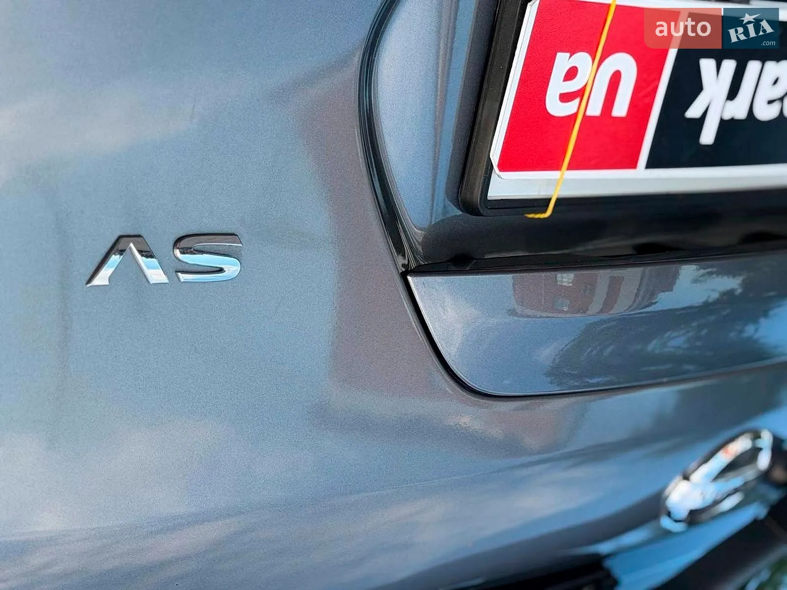 2017 Nissan Versa - мініатюра 8